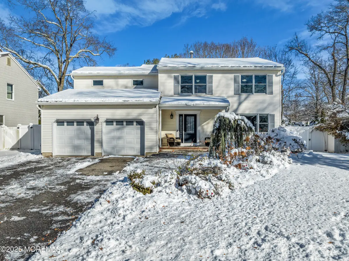 890 Roundtree Drive, Toms River, NJ 08753 - Image #1