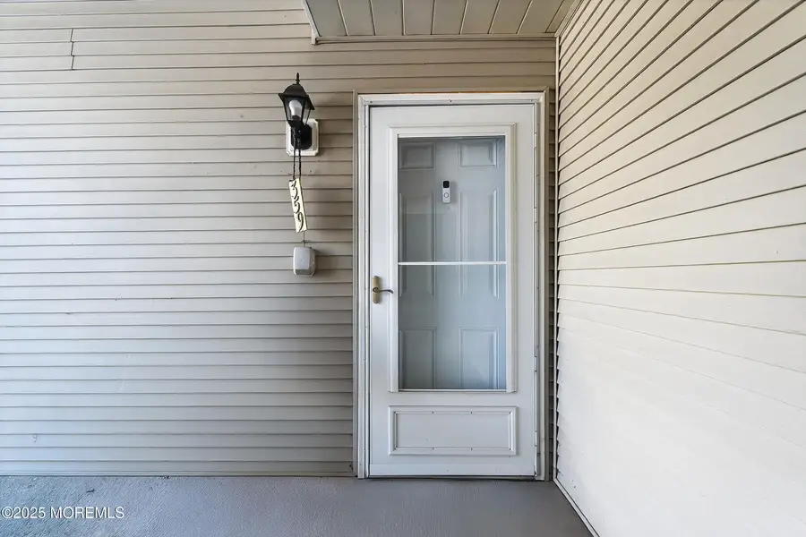 359 Wycoff Way #359, East Brunswick, NJ 08816 - Image #2