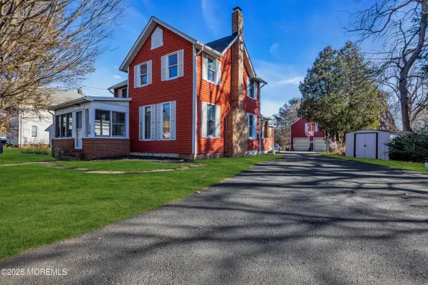 178 Dutch Lane Road, Freehold, NJ 07728