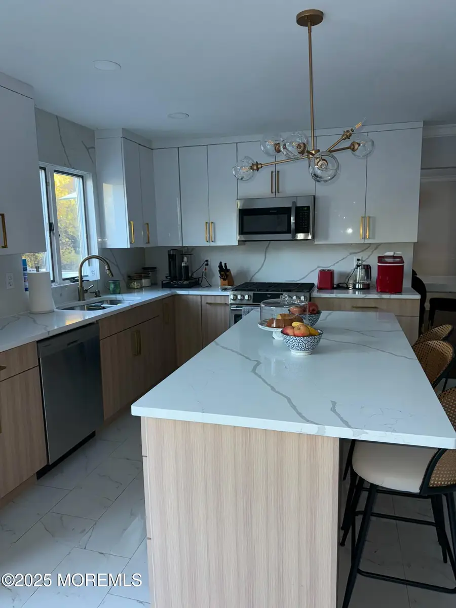 28 Musket Lane, Eatontown, NJ 07724 - Image #2