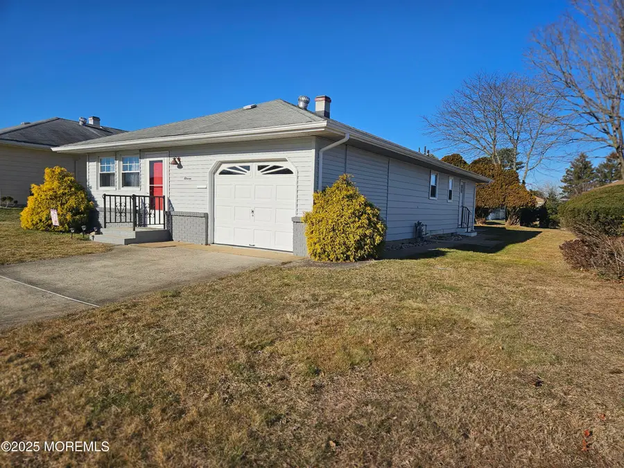 11 Margarita Street, Toms River, NJ 08757 - Image #3