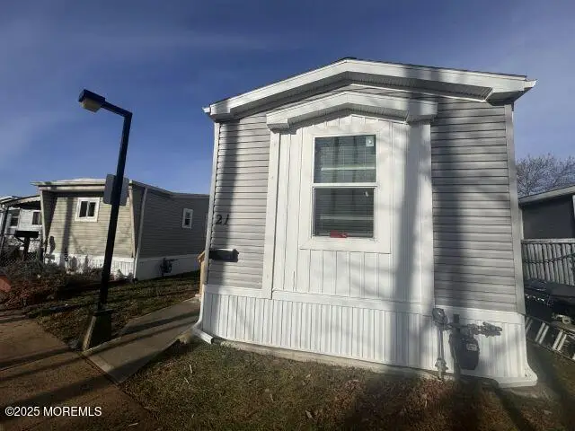 21 Gary Avenue, Hazlet, NJ 07730 - Image #1