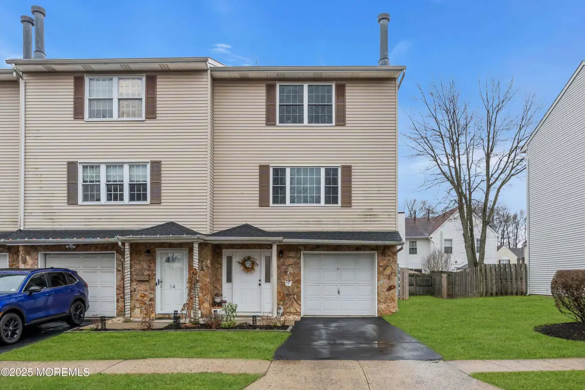 13 Dutch Lane, Hazlet, NJ 07730 - Image #1