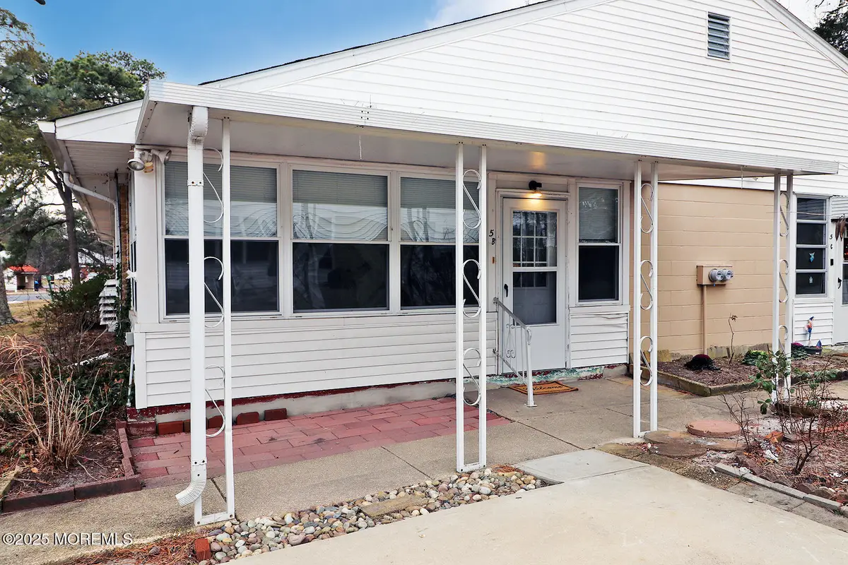 5 Valley Stream Drive #B, Whiting, NJ 08759 - Image #1