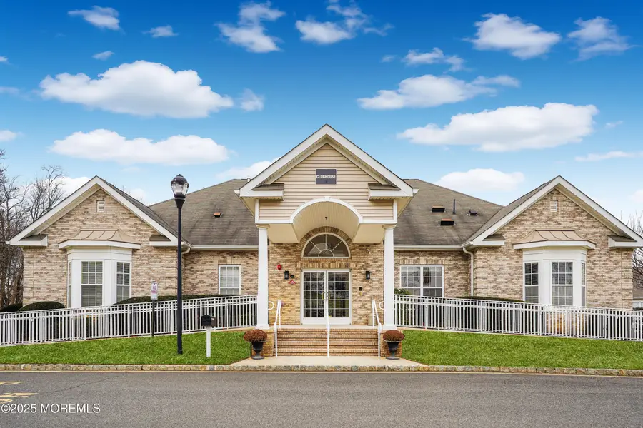 108 Picadilly Drive #108, Morganville, NJ 07751 - Image #2