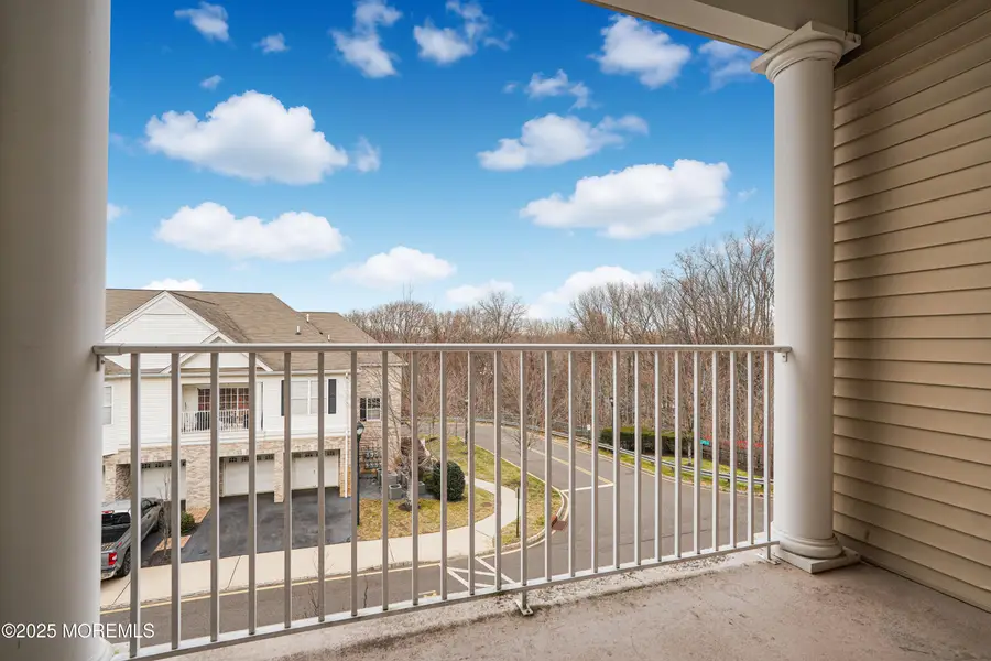 108 Picadilly Drive #108, Morganville, NJ 07751 - Image #3