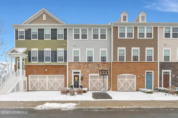 153 Waypoint Drive, Eatontown, NJ 07724