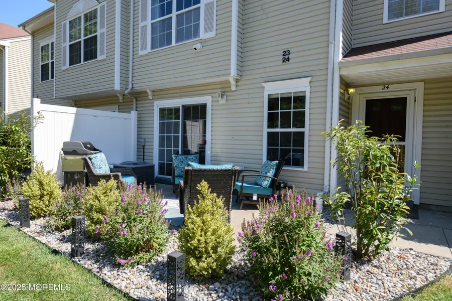 24 Topeka Court, Tinton Falls, NJ 07712 - Image #2