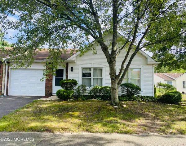 71 Jean Street, Lakewood, NJ 08701