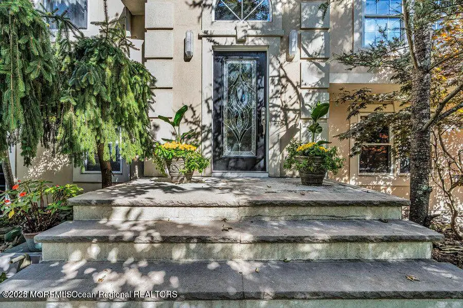 541 Frank Applegate Road, Jackson, NJ 08527 - Image #3