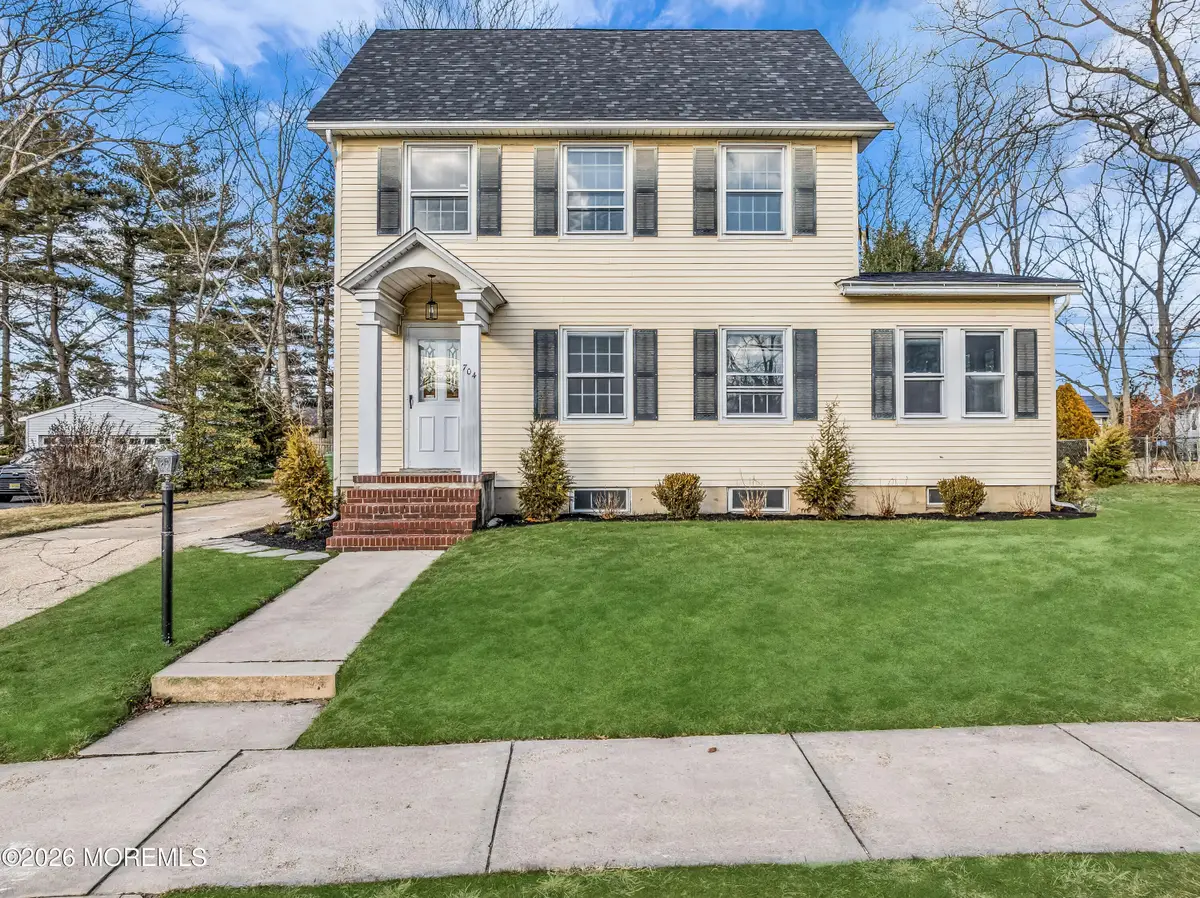 704 Oxford Way, Neptune Township, NJ 07753 - Image #1