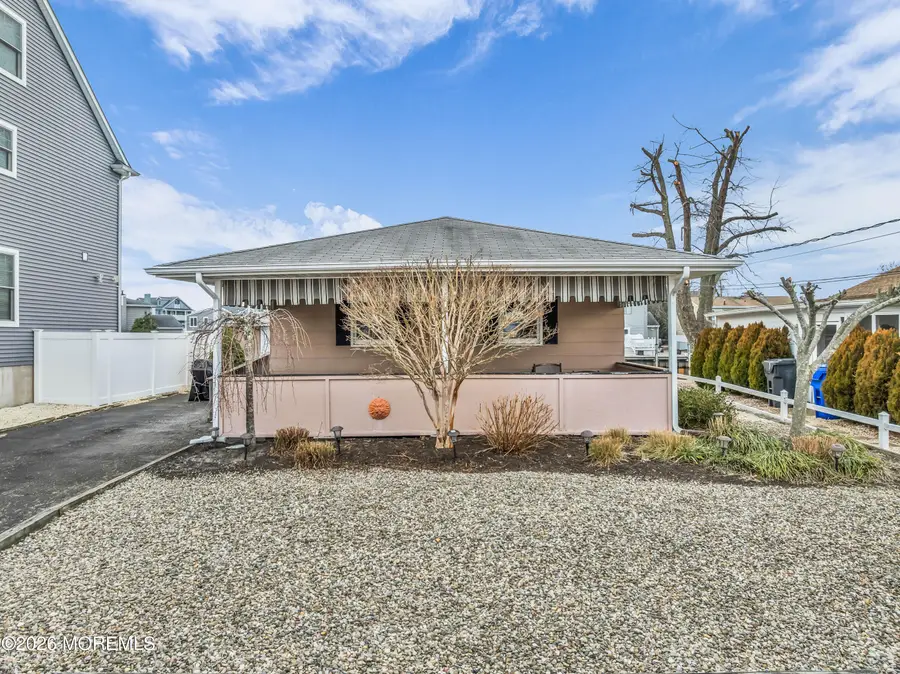 126 Royal Drive, Brick, NJ 08723 - Image #2