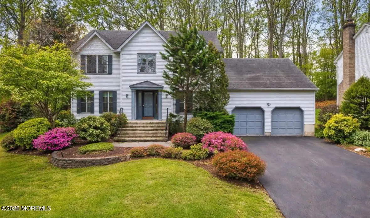 25 Cherokee Road, East Brunswick, NJ 08816 - #1
