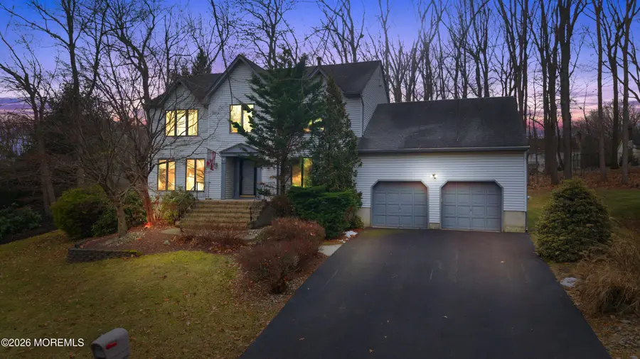 25 Cherokee Road, East Brunswick, NJ 08816 - #2
