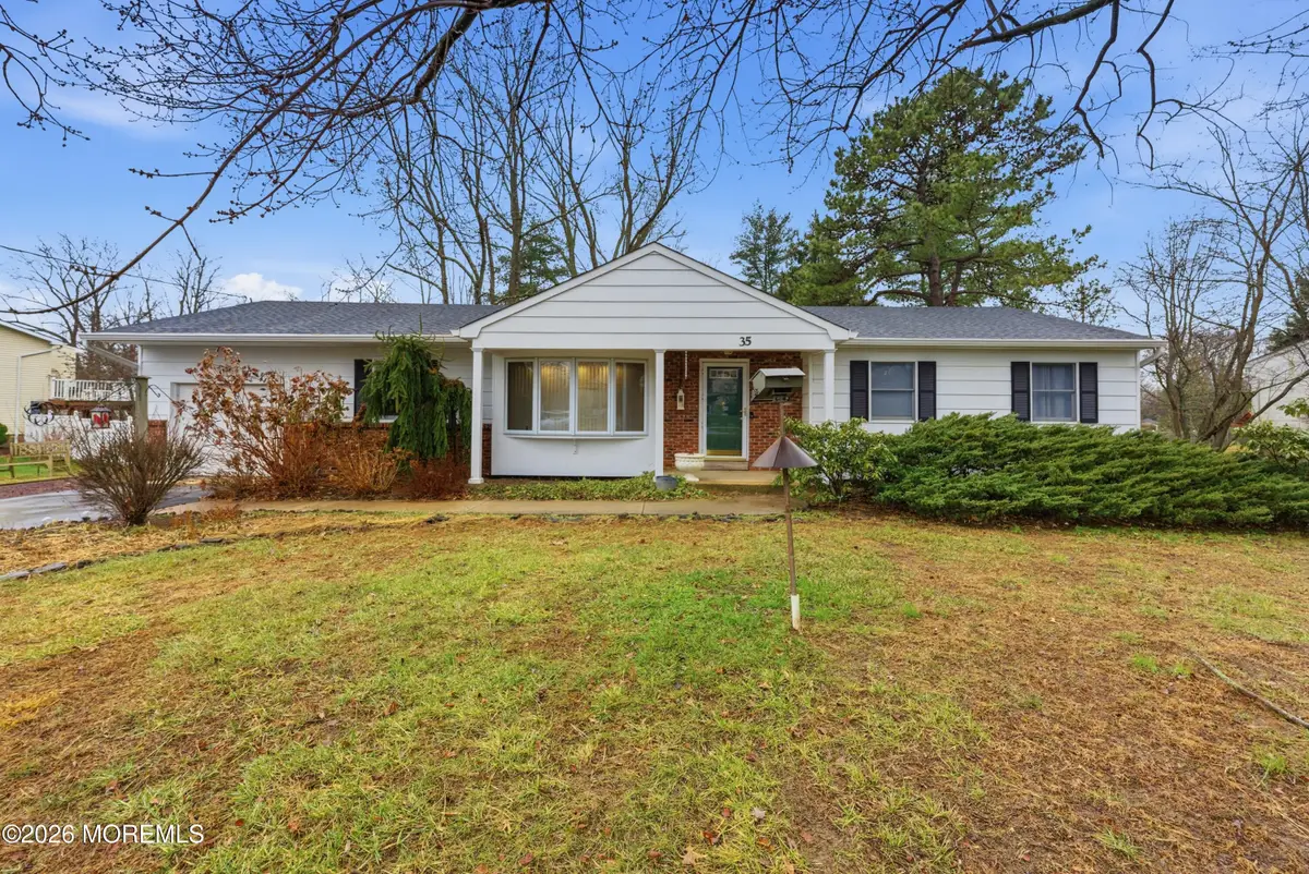 35 Pease Road, Manalapan Township, NJ 07726 - Image #1