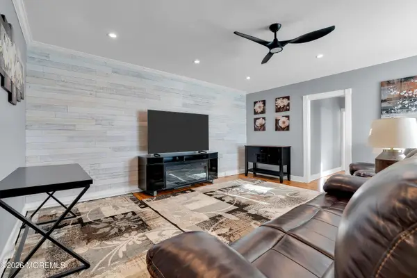 500 Deal Lake Drive #5E, Asbury Park, NJ 07712