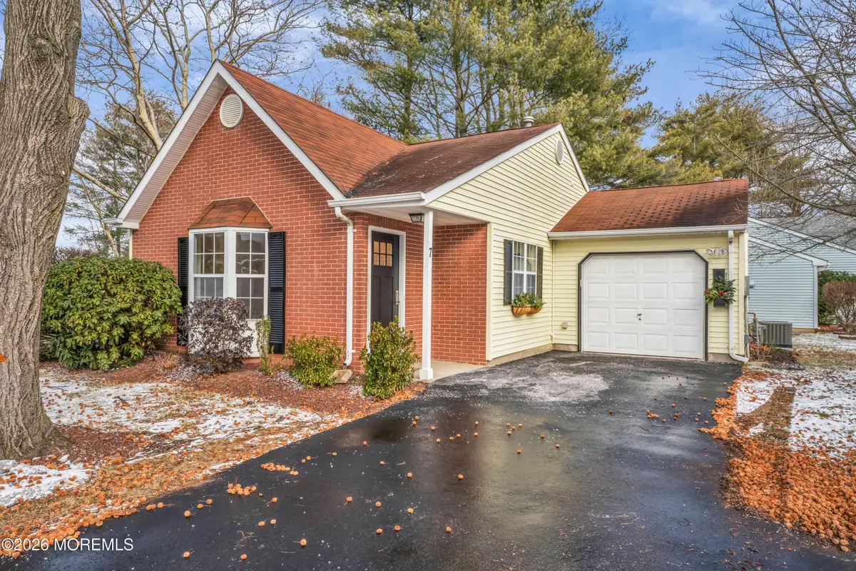 7 Morden Close, Freehold, NJ 07728 - Image #1