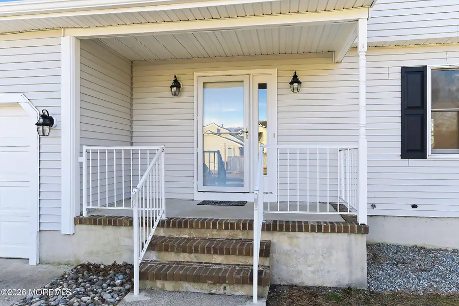 385 Maryland Avenue, Bayville, NJ 08721 - Image #3