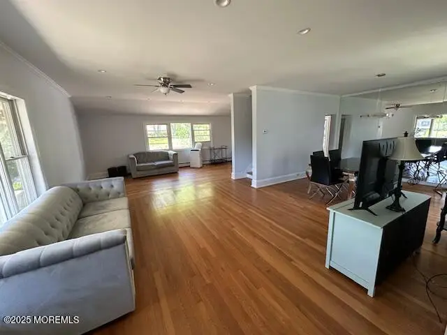 421 Lincoln Avenue, Oakhurst, NJ 07755 - Image #3