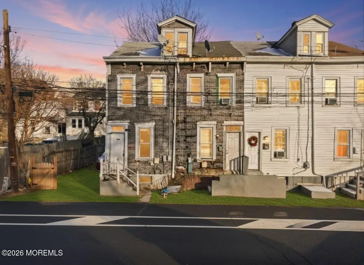 266 Hills Place, Trenton, NJ 08611 - Image #1