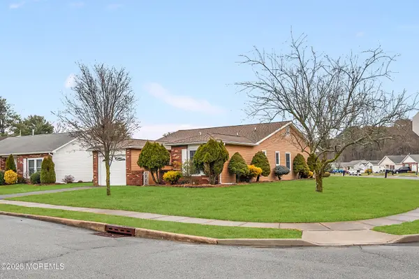 170 Everest Drive, Brick, NJ 08724