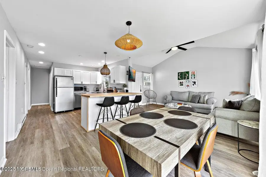 38 Los Angeles Drive, Little Egg Harbor Township, NJ 08087 - Image #2