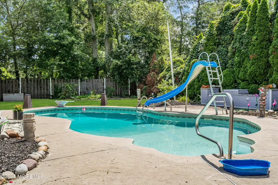 110 4th Avenue, Tuckerton, NJ 08087 - Image #2