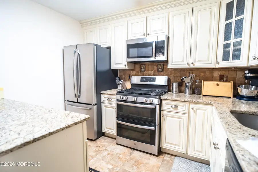 2402 Candlelight Court #2402, Helmetta, NJ 08828 - Image #2