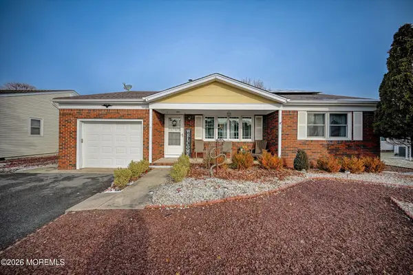 1 Easton Road, Toms River, NJ 08757