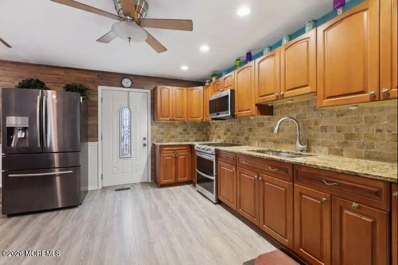 1 Gorczyca Place, South Amboy, NJ 08879 - Image #3