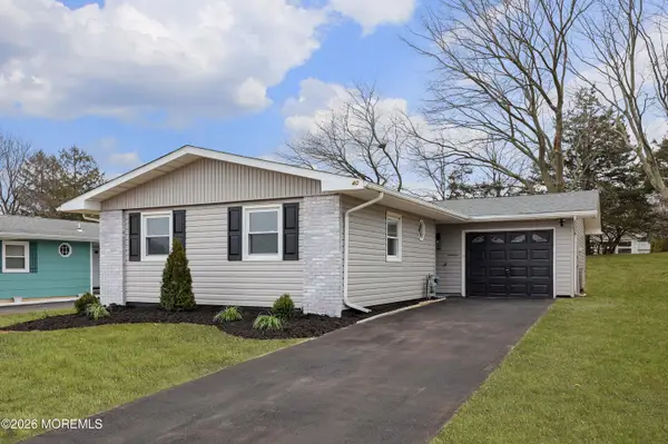 40 Patmore Road, Brick, NJ 08724