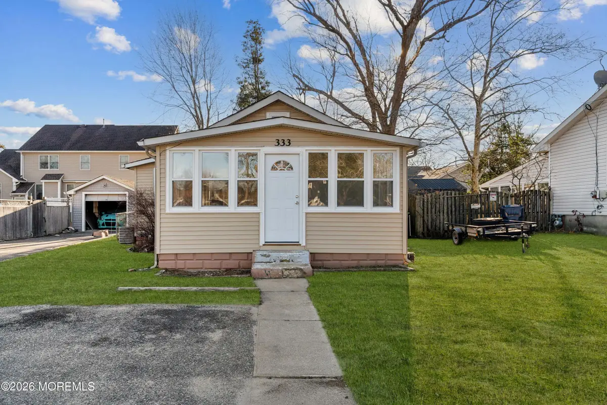 333 Tiller Avenue, Beachwood, NJ 08722 - Image #1