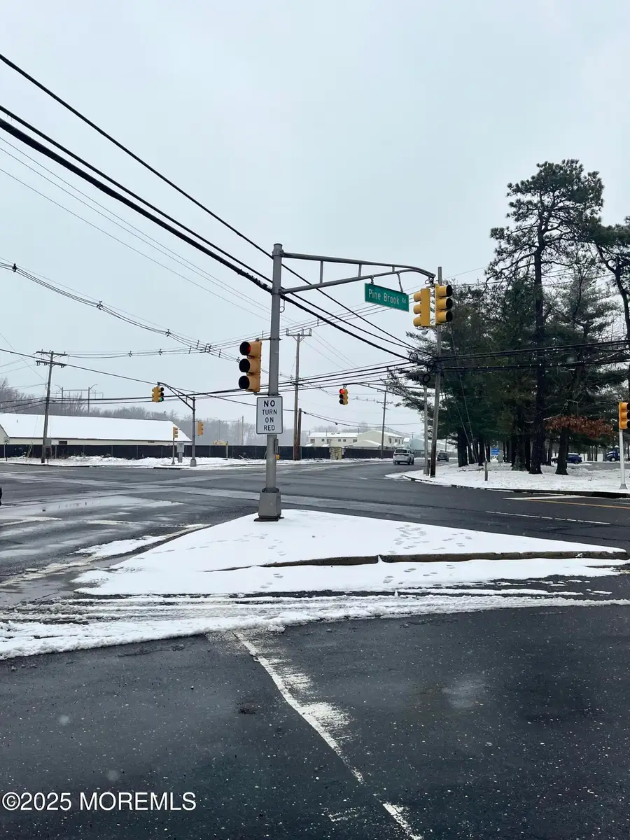 1114 Pinebrook Road, Tinton Falls, NJ 07712 - Image #3