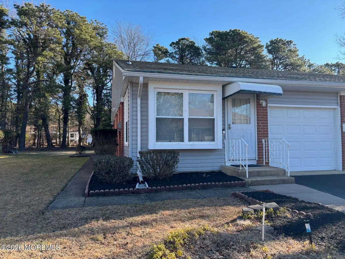 40 Hudson Parkway #A, Whiting, NJ 08759 - Image #1