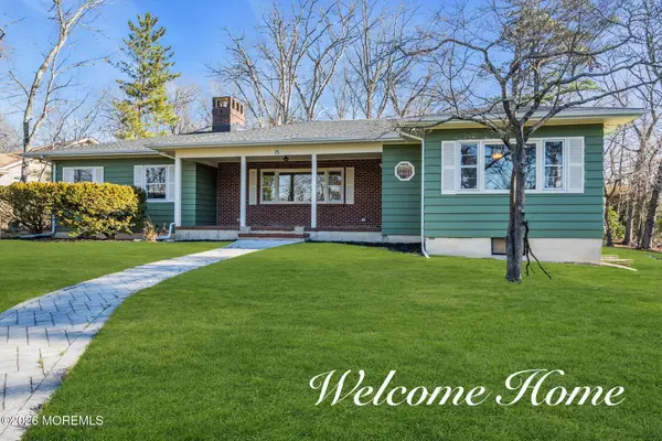 15 Lexington Avenue, Toms River, NJ 08753