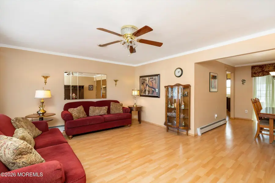 52 Castleton Drive, Toms River, NJ 08757 - Image #3