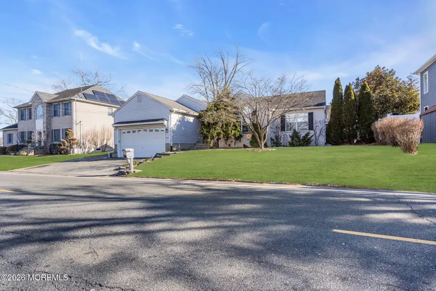 745 Surf Avenue, Beachwood, NJ 08722 - Image #2