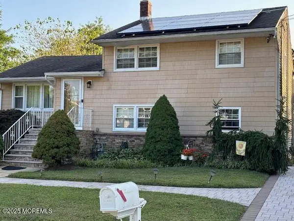 3 Manor Drive, Neptune Township, NJ 07753