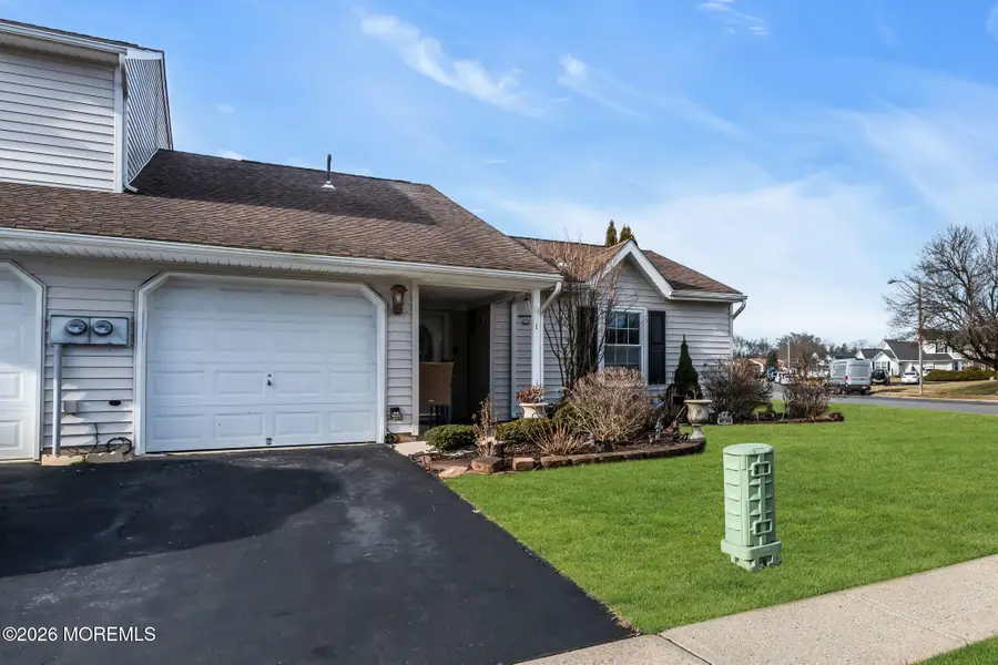 1 Breakwater Square, Howell, NJ 07728 - Image #2