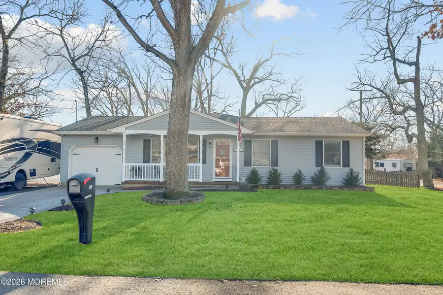 301 Chestnut Drive, Lanoka Harbor, NJ 08734 - Image #2