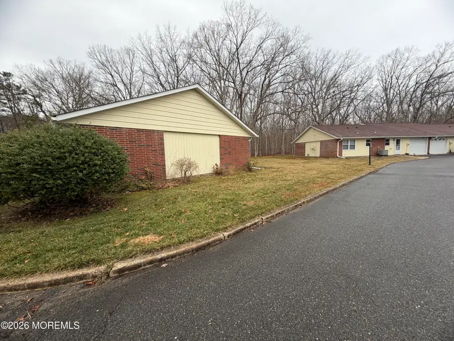 221A Buckingham Court, Lakewood, NJ 08701 - Image #3