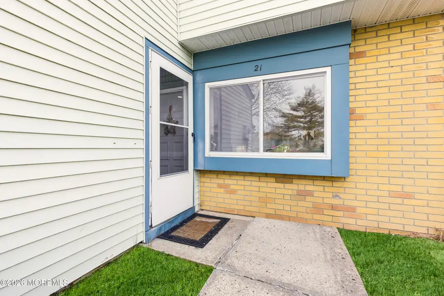 21 Chatham Court, Brick, NJ 08724 - Image #3