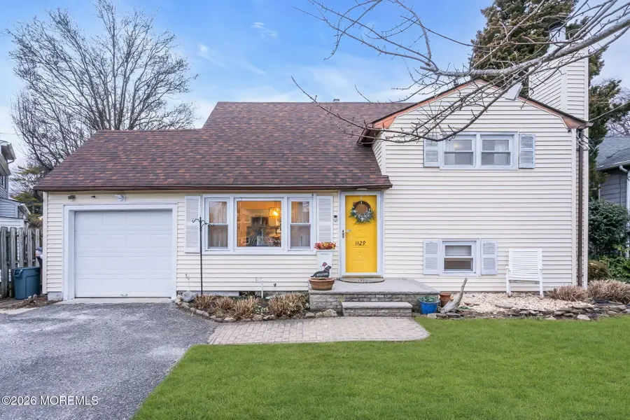 1129 Roe Avenue, Point Pleasant, NJ 08742 - Image #2