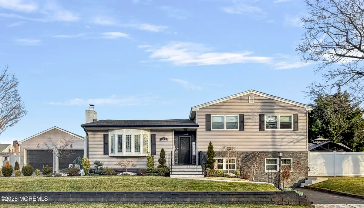 191 Summit Avenue, Middletown, NJ 07748 - Image #1