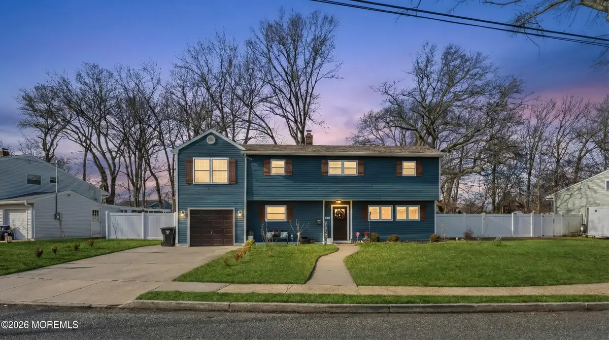 42 Hialeah Avenue, Middletown, NJ 07748 - Image #1