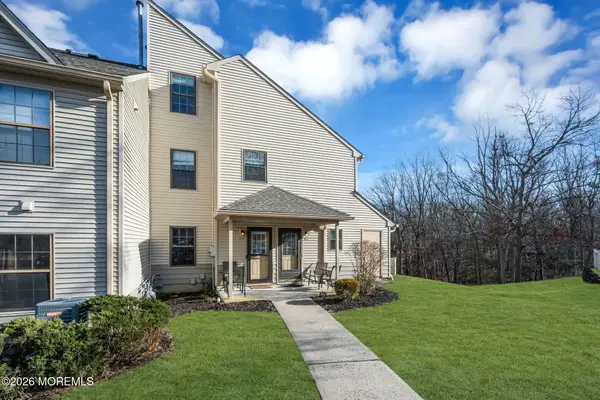 310 Larkspur Lane, Jackson, NJ 08527