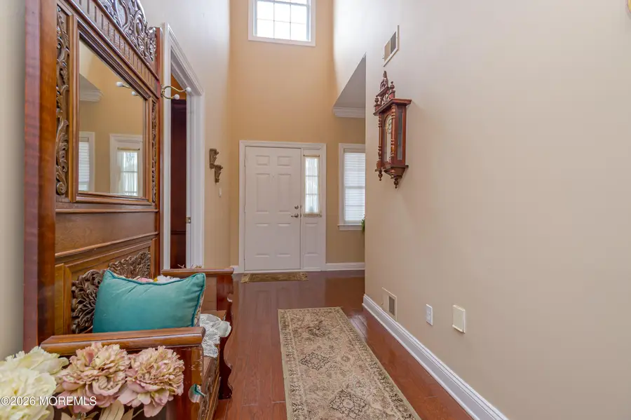 160 Scarborough Way, Marlboro, NJ 07746 - Image #2