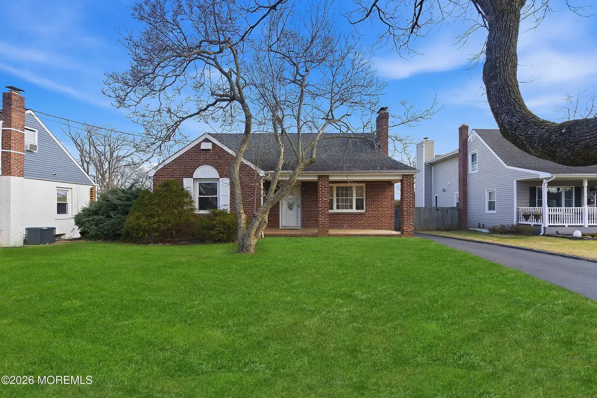 8 Sutphin Avenue, Matawan, NJ 07747 - #1