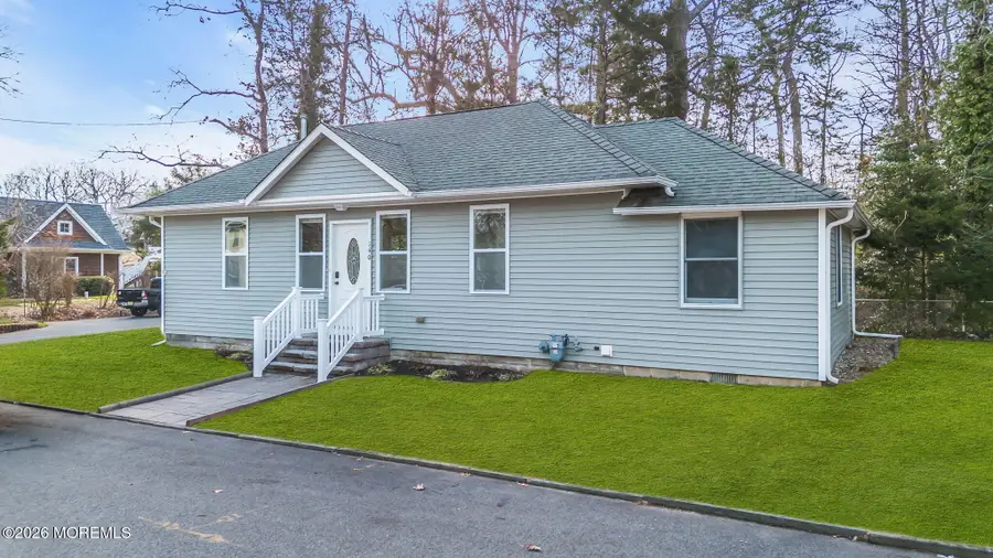 140 Camp Walk, Island Heights, NJ 08732 - Image #3