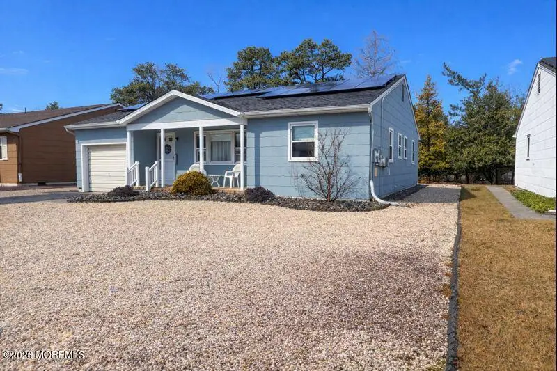 40 Whitmore Drive, Toms River, NJ 08757 - Image #3